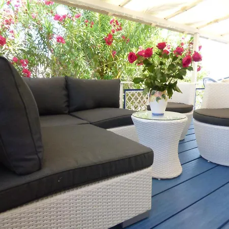 Mobilhome Dans Camping Kon Tiki Numero 5f04 Oasis Κάμπινγκ Σαιν-Τροπέ
